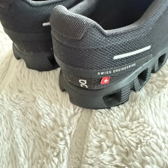 On Running Women's Charcoal Sneakers - Picture 5 of 5